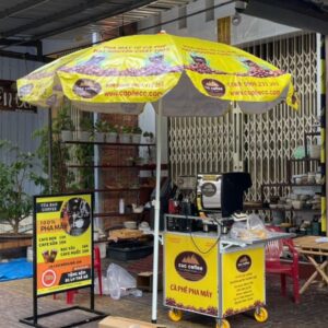Dù che nắng quán cafe màu vàng 2m2 bao gồm chân đế